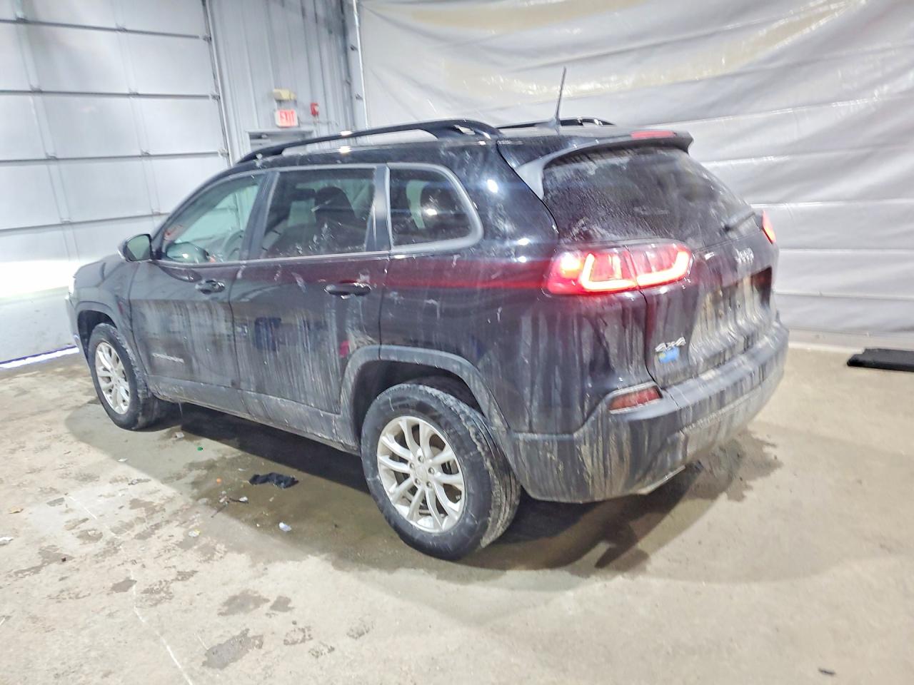 2022 JEEP CHEROKEE LATITUDE LUX photo 3
