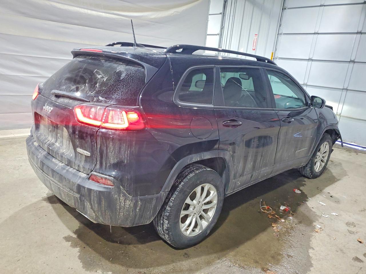 2022 JEEP CHEROKEE LATITUDE LUX photo 5
