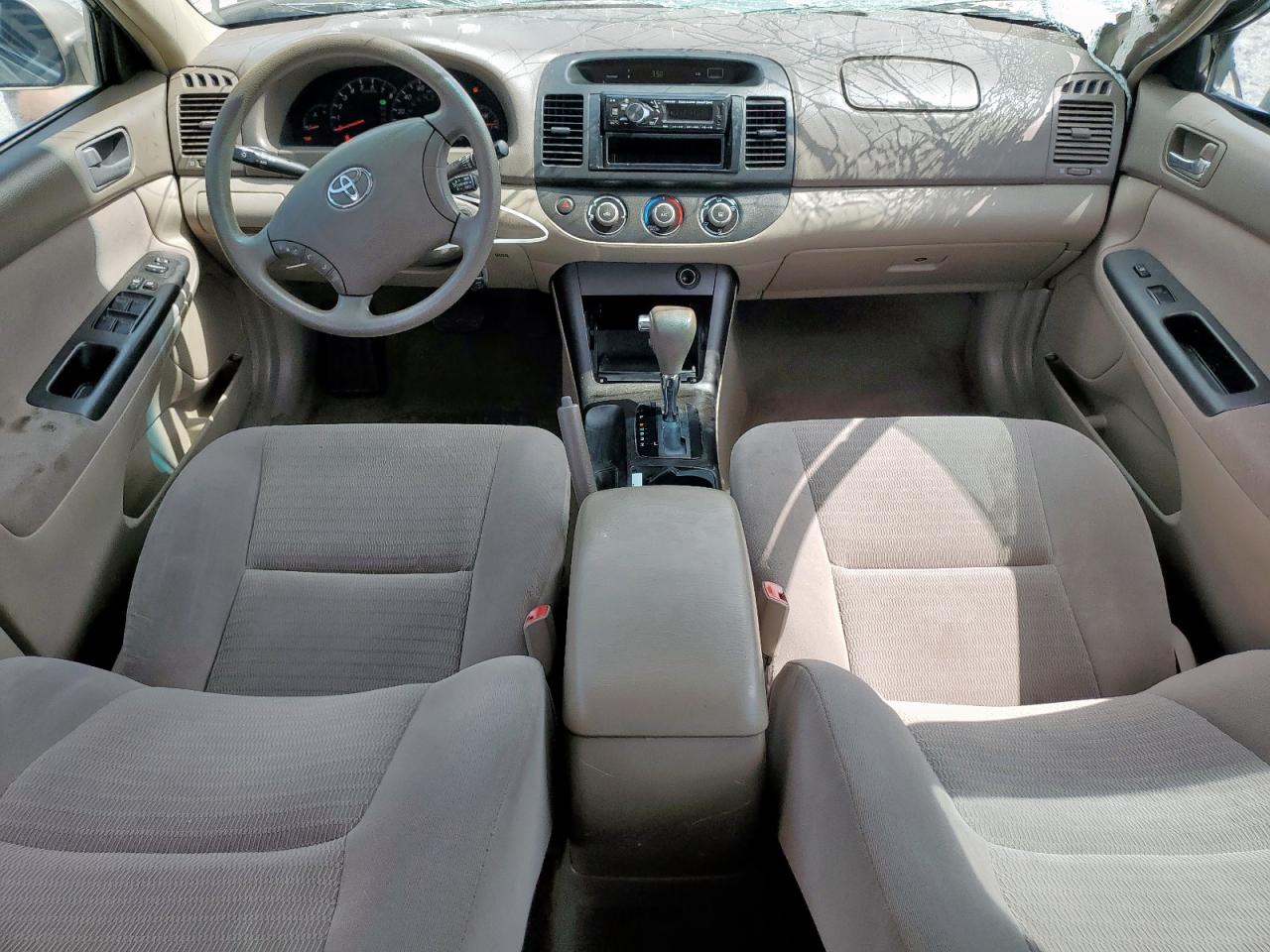 2005 TOYOTA CAMRY LE photo 8