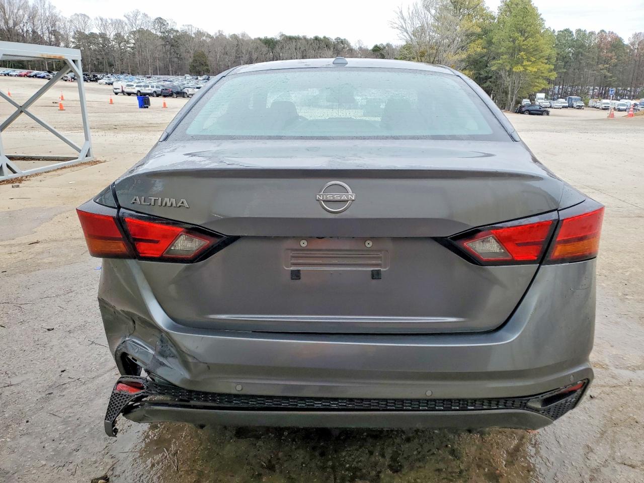 2025 NISSAN ALTIMA SV photo 11