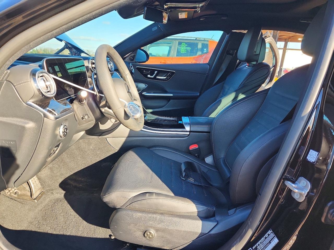 2025 MERCEDES-BENZ C 43 AMG photo 13