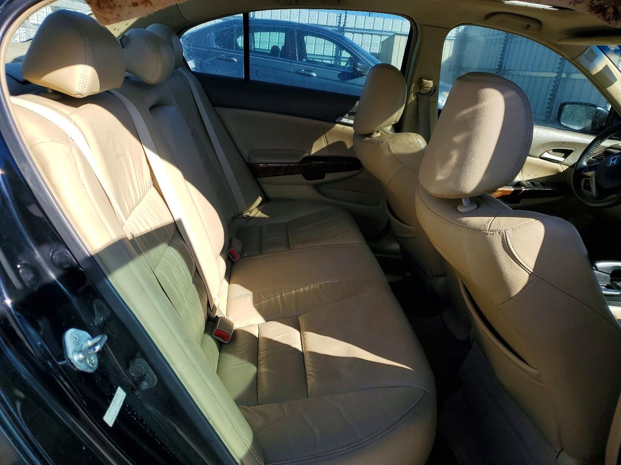 2009 HONDA ACCORD EXL photo 28