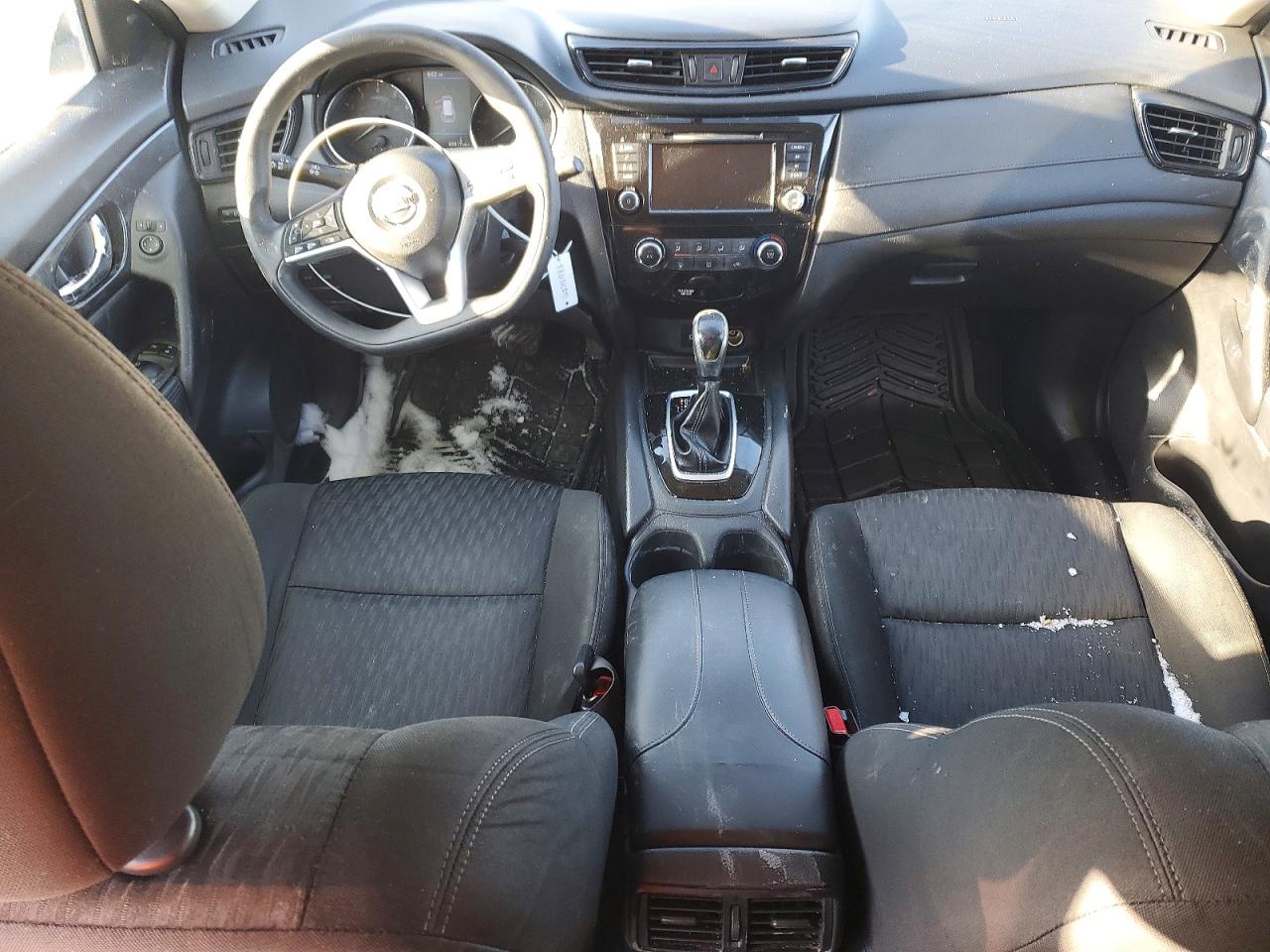 2018 NISSAN ROGUE S photo 8