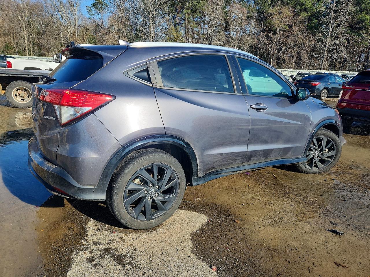 2021 HONDA HR-V SPORT photo 3