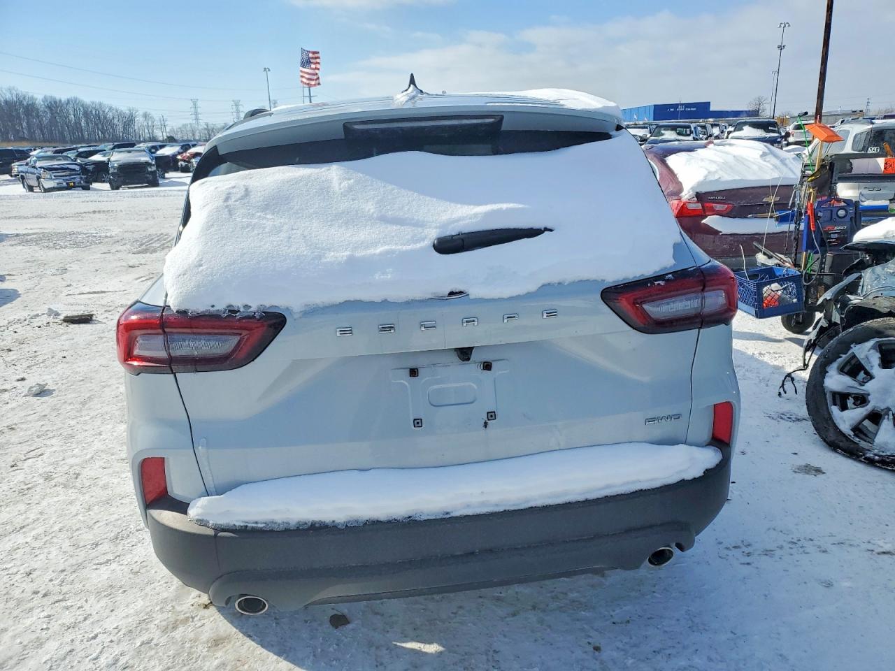 2025 FORD ESCAPE ST LINE photo 11