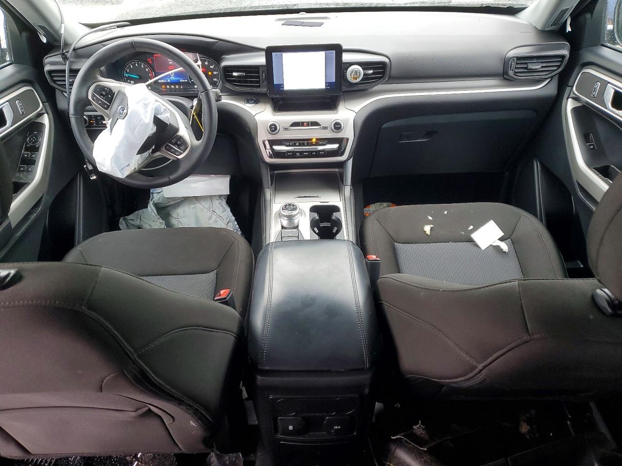 2023 FORD EXPLORER XLT photo 15
