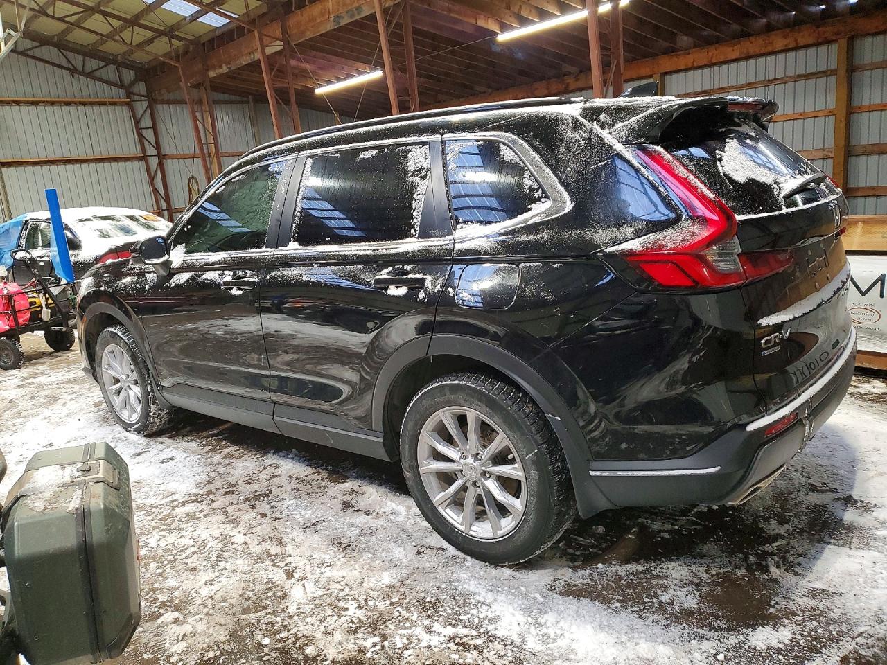 2024 HONDA CR-V SPORT TOURING photo 2