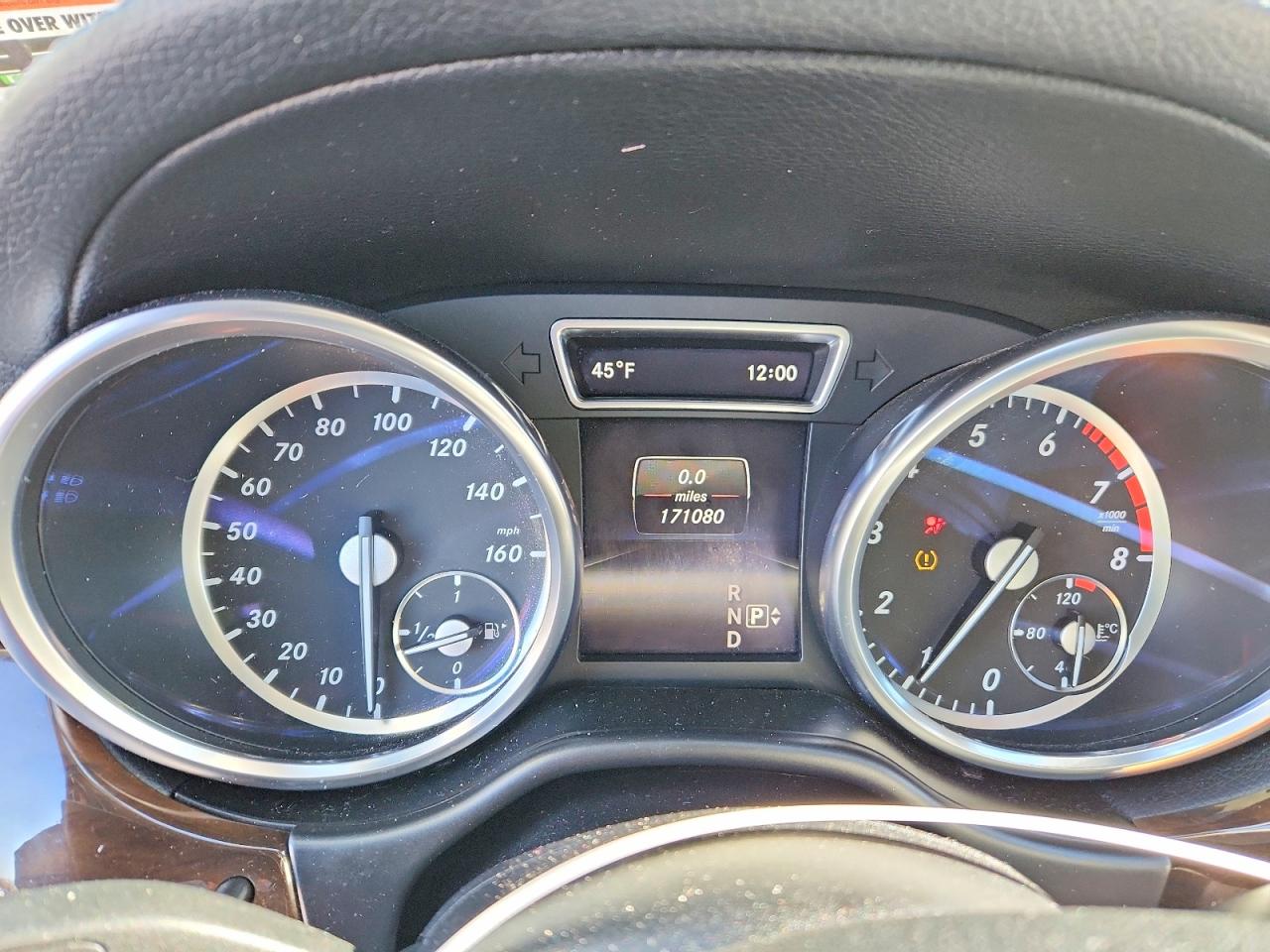 2015 MERCEDES-BENZ GL 450 4MATIC photo 9