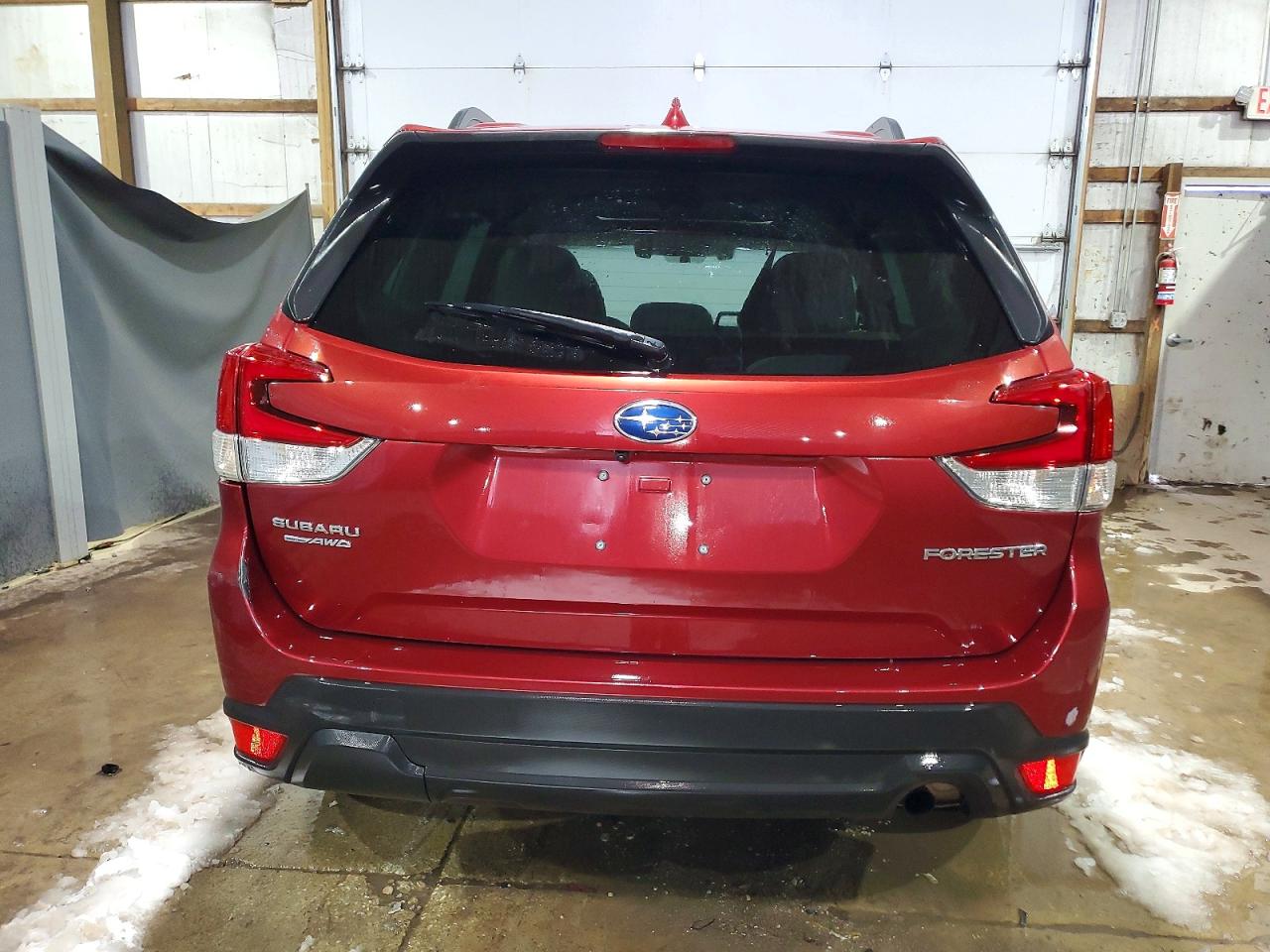 2021 SUBARU FORESTER PREMIUM photo 6