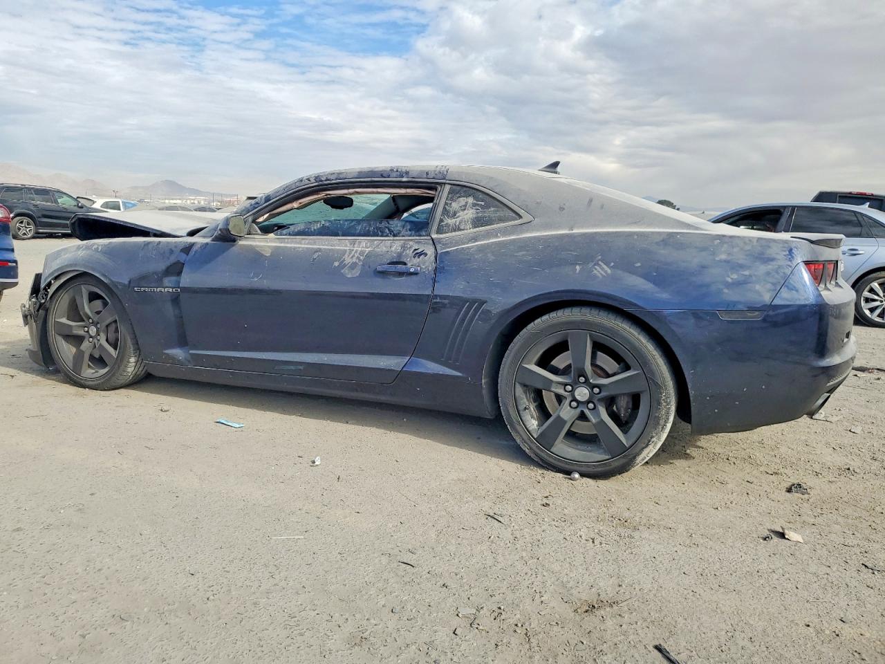 2011 CHEVROLET CAMARO 2SS photo 2