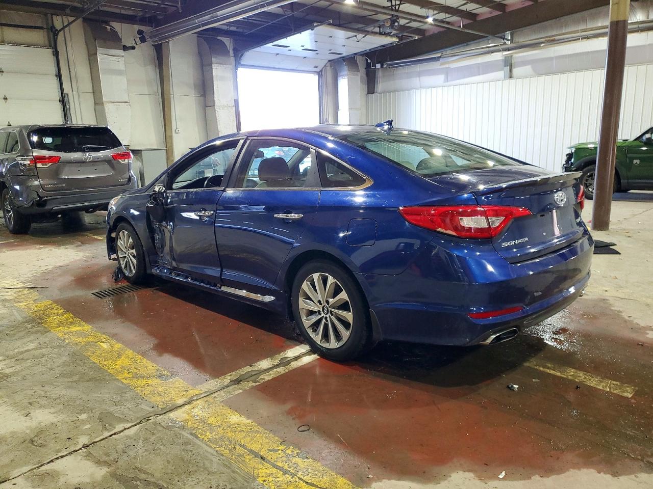 2016 HYUNDAI SONATA SPORT photo 3