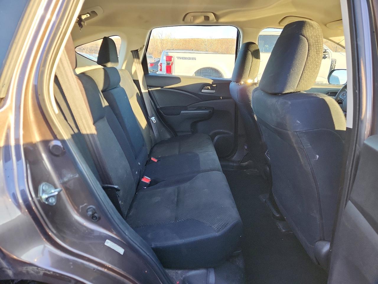 2015 HONDA CR-V LX photo 21