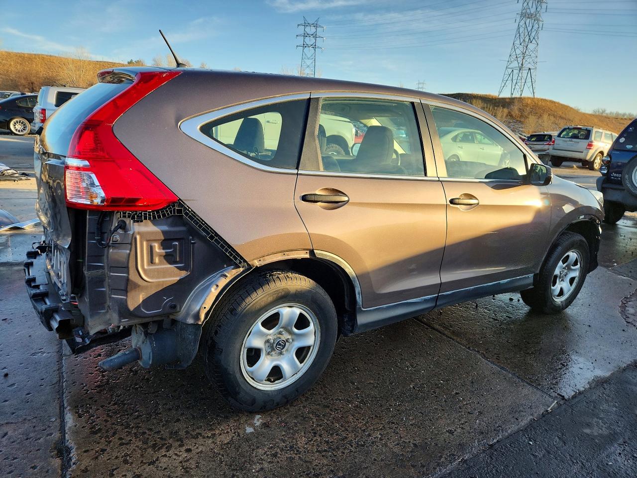 2015 HONDA CR-V LX photo 5