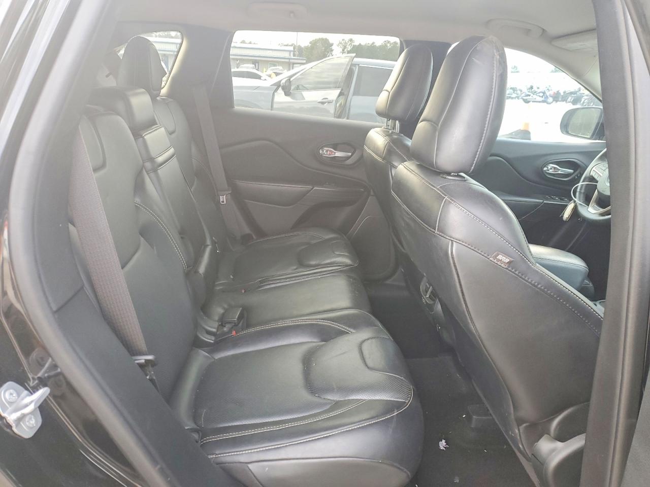 2015 JEEP CHEROKEE LIMITED photo 11