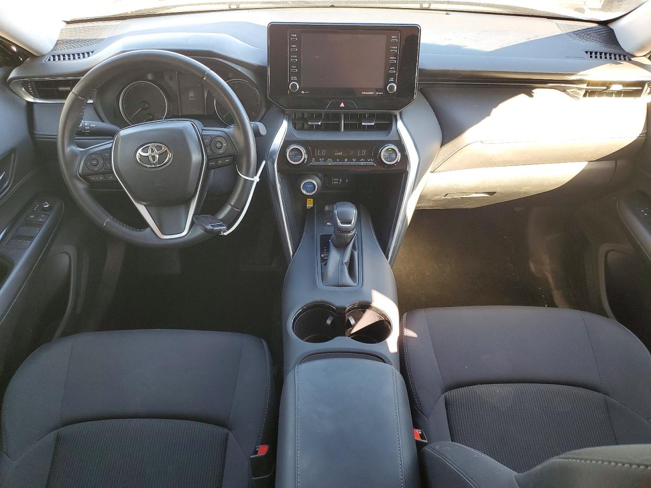 2021 TOYOTA VENZA LE photo 8