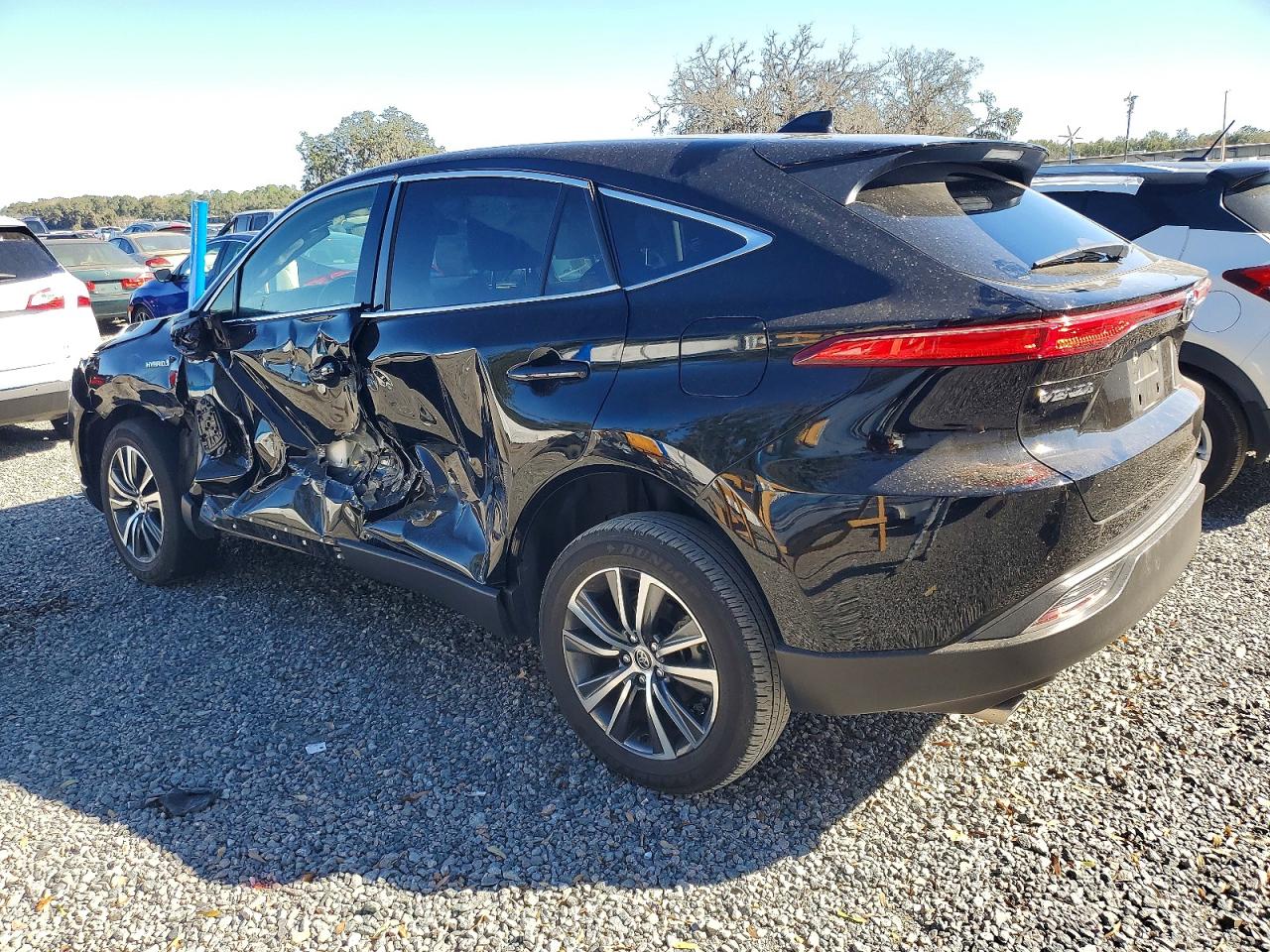 2021 TOYOTA VENZA LE photo 2