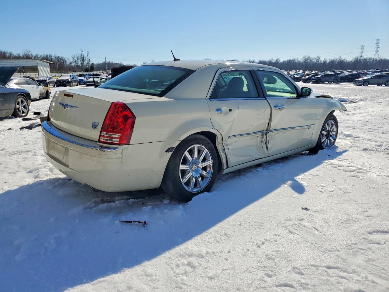 2008 CHRYSLER 300C photo 3
