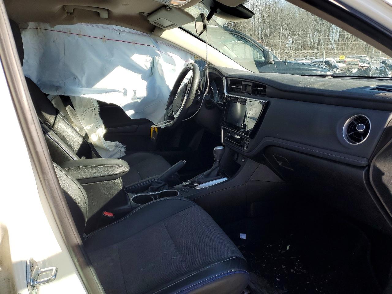 2017 TOYOTA COROLLA L photo 13