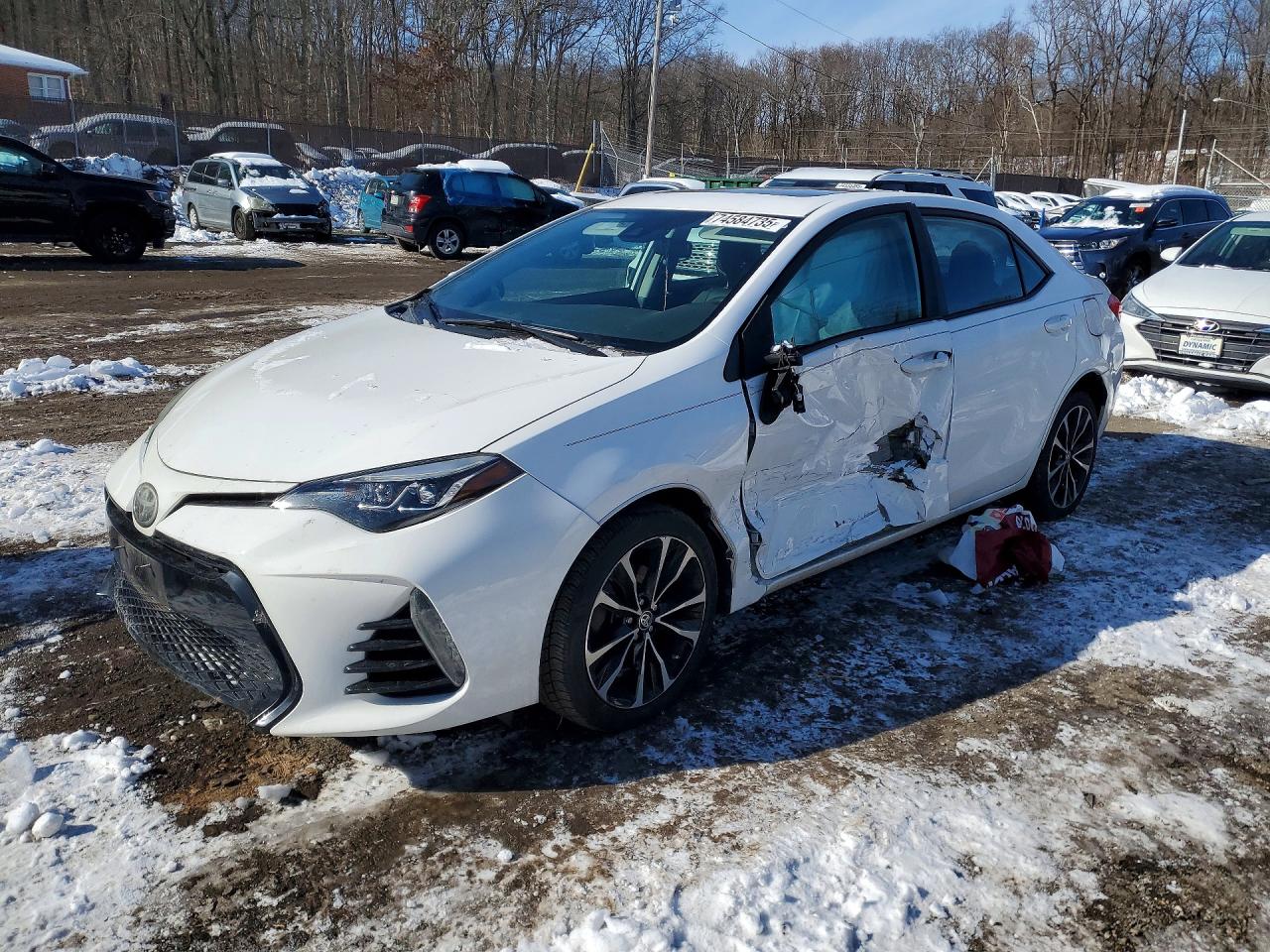 2017 TOYOTA COROLLA