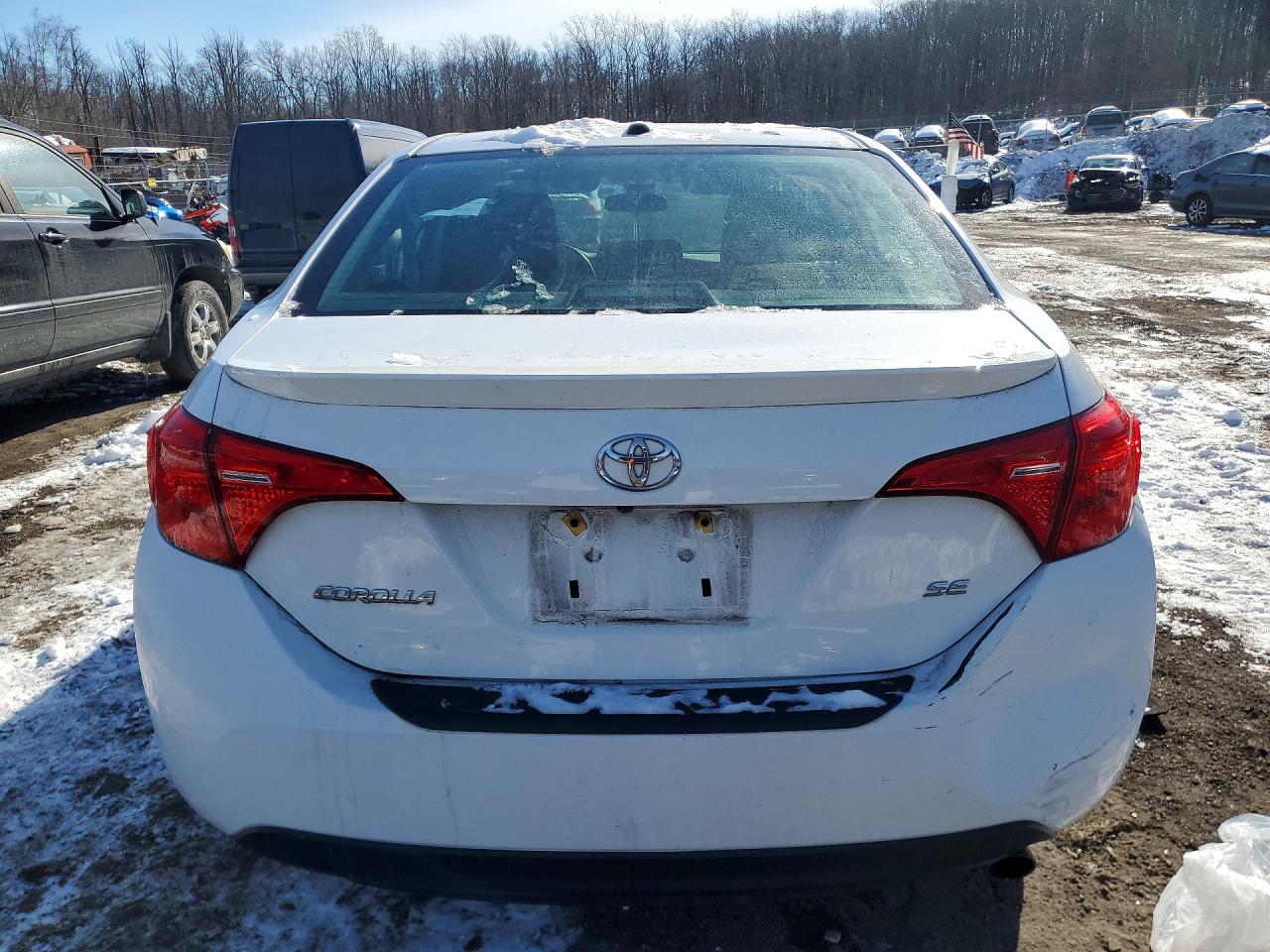 2017 TOYOTA COROLLA L photo 11