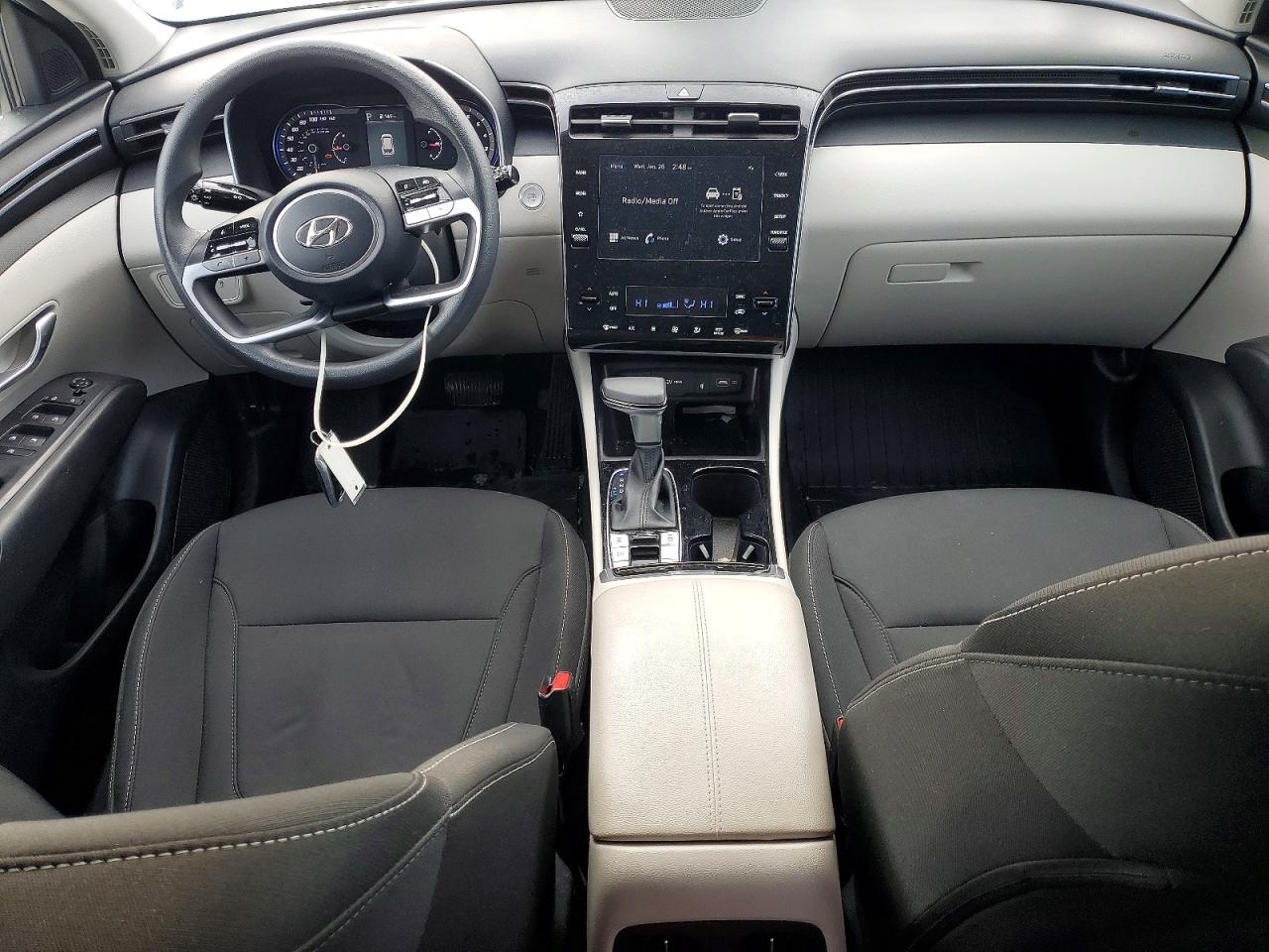 2024 HYUNDAI TUCSON SEL photo 8