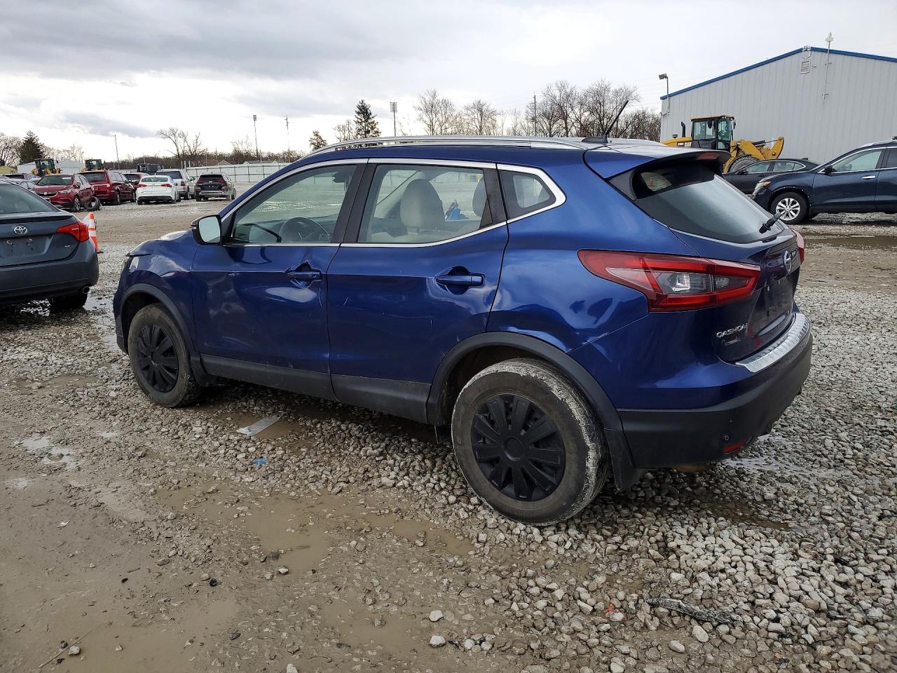 2020 NISSAN ROGUE SPORT S photo 2