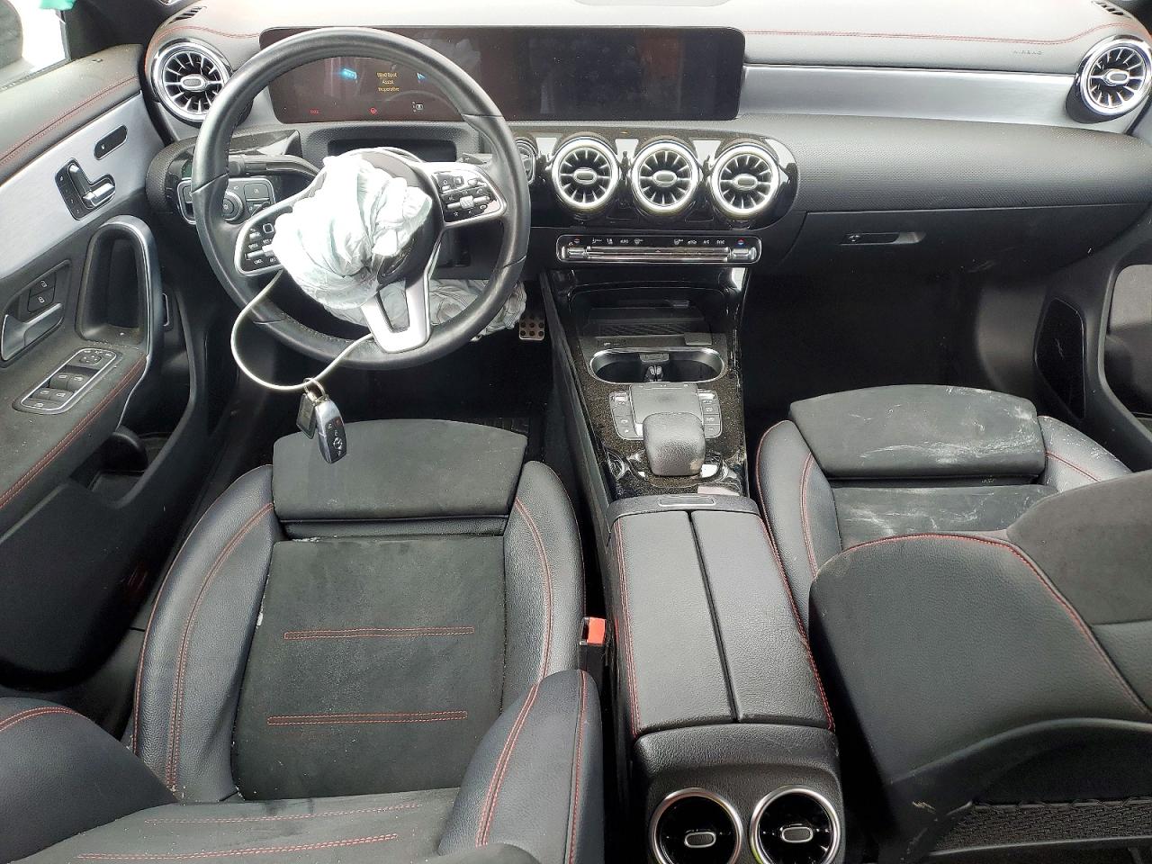 2021 MERCEDES-BENZ CLA 250 4MATIC photo 8