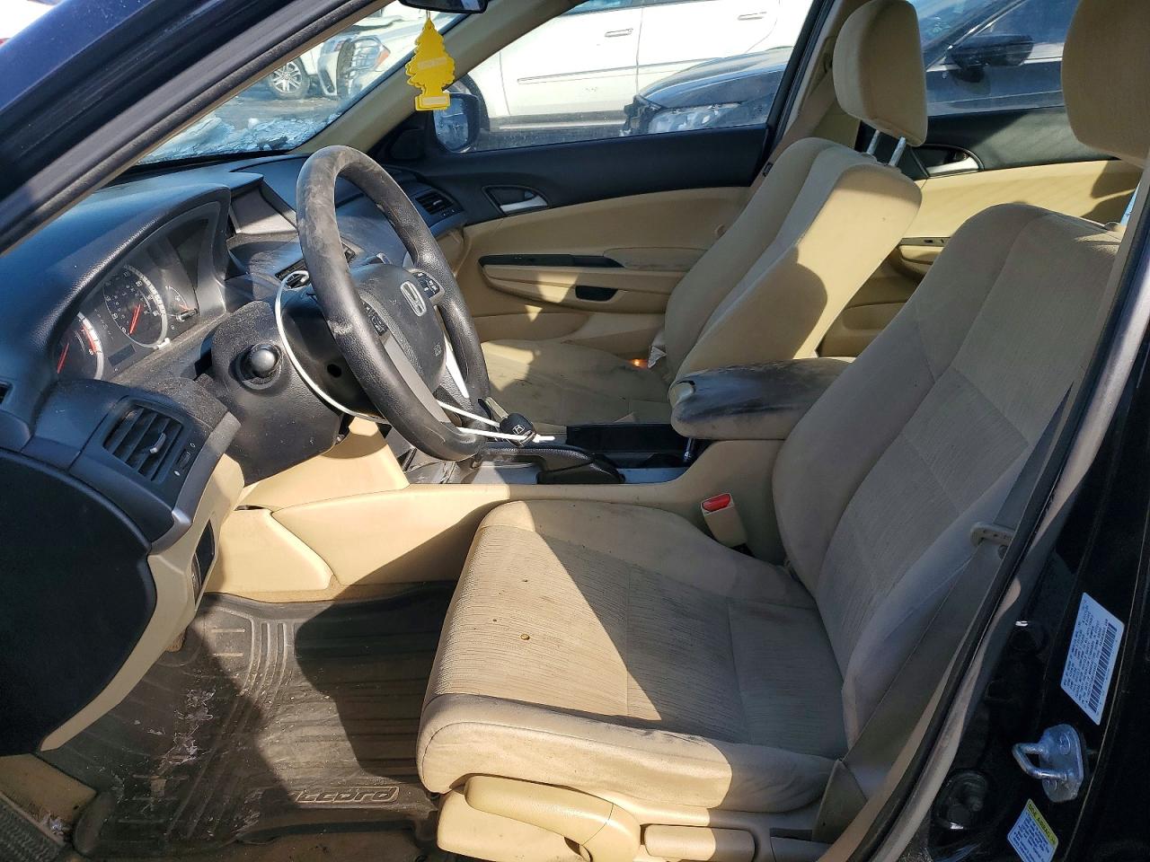 2011 HONDA ACCORD LX photo 7