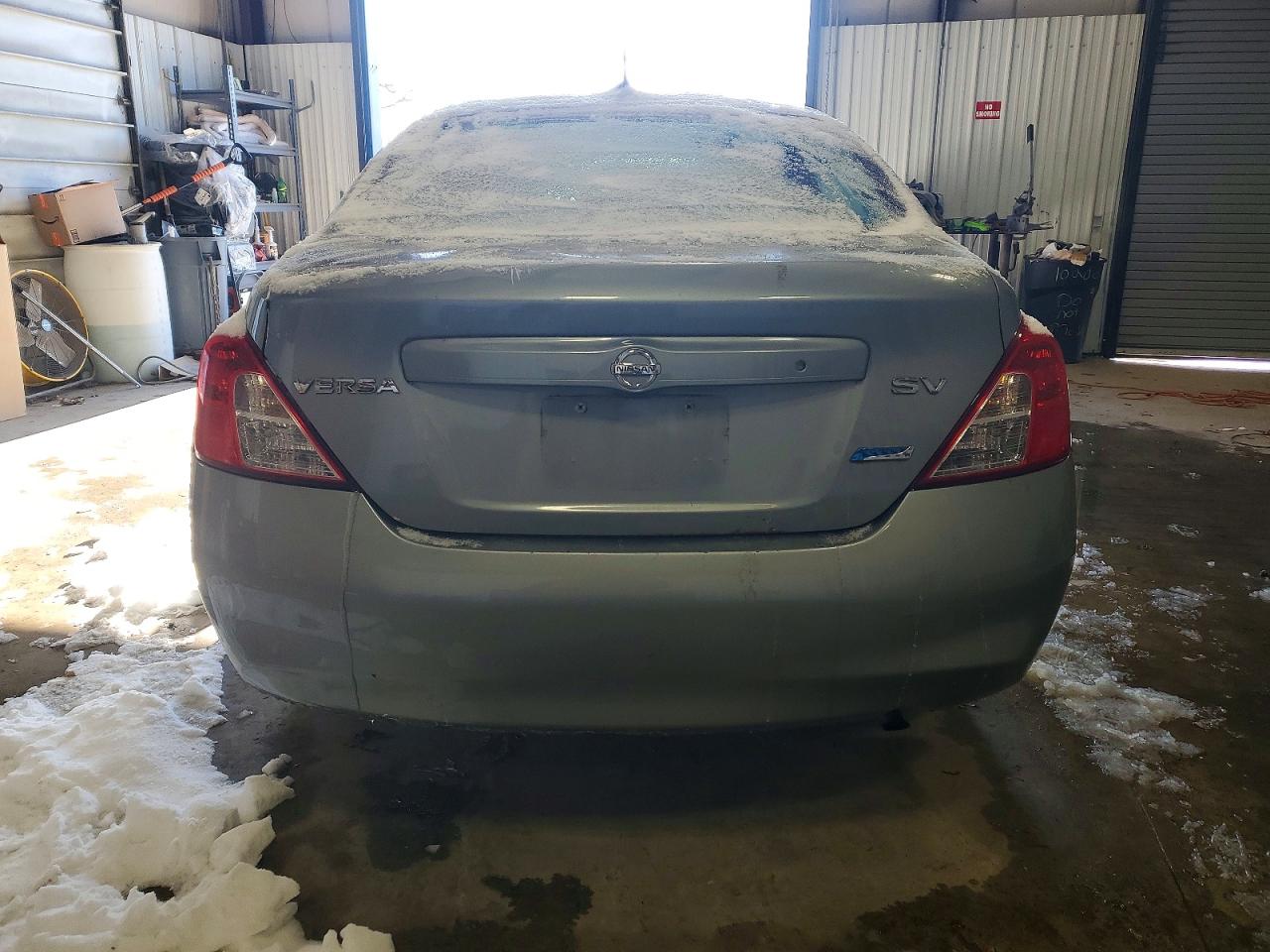 2012 NISSAN VERSA S photo 11