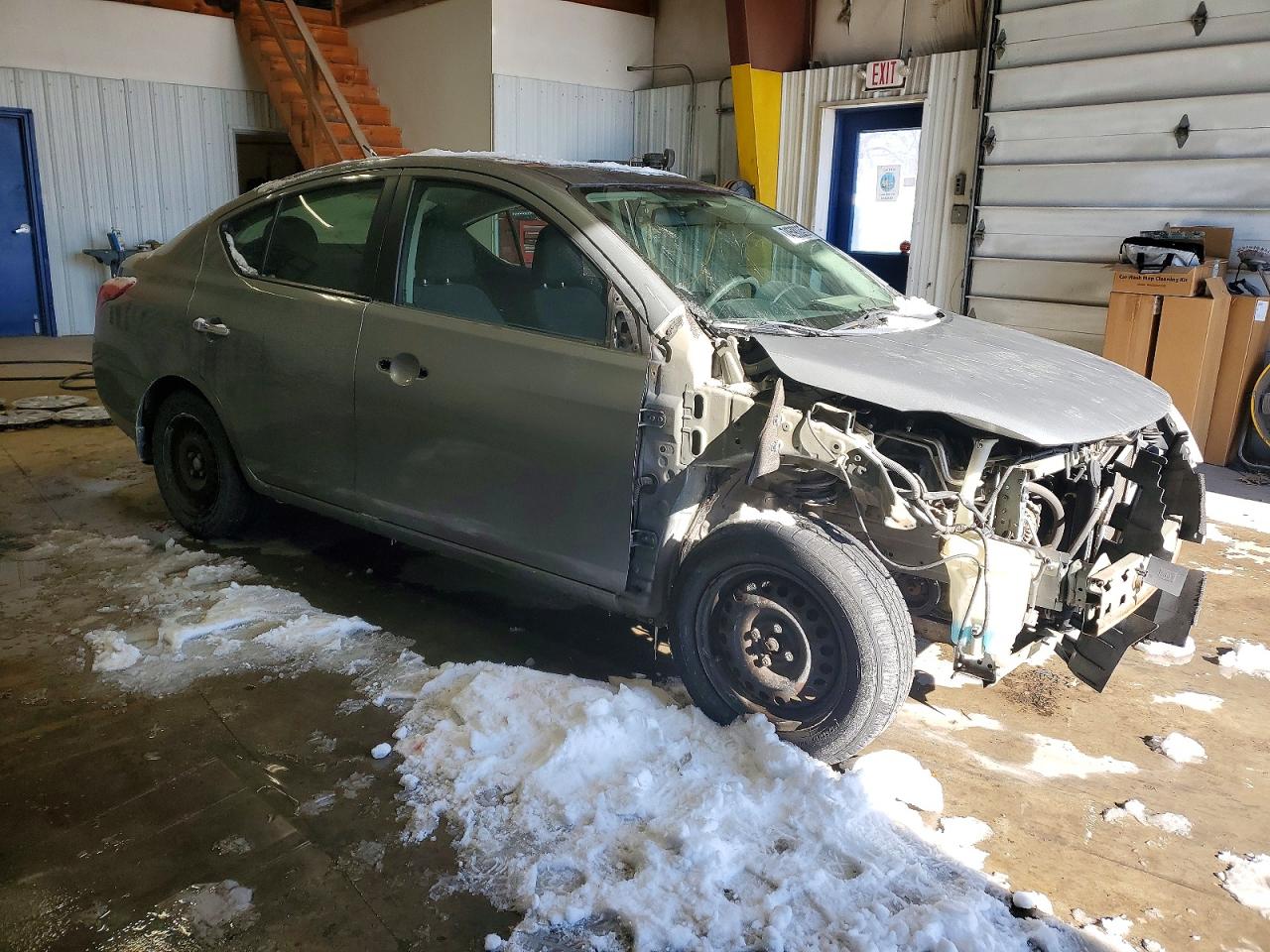 2012 NISSAN VERSA S photo 7