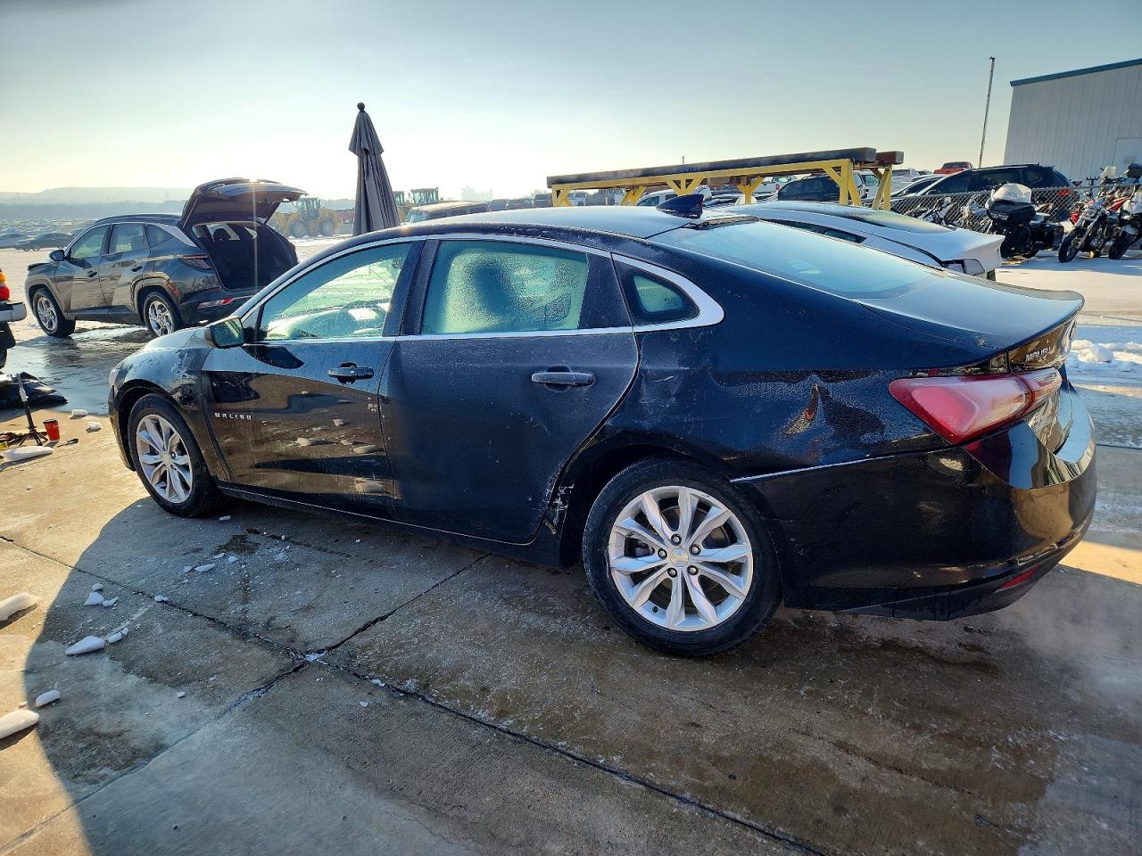 2020 CHEVROLET MALIBU LT photo 3