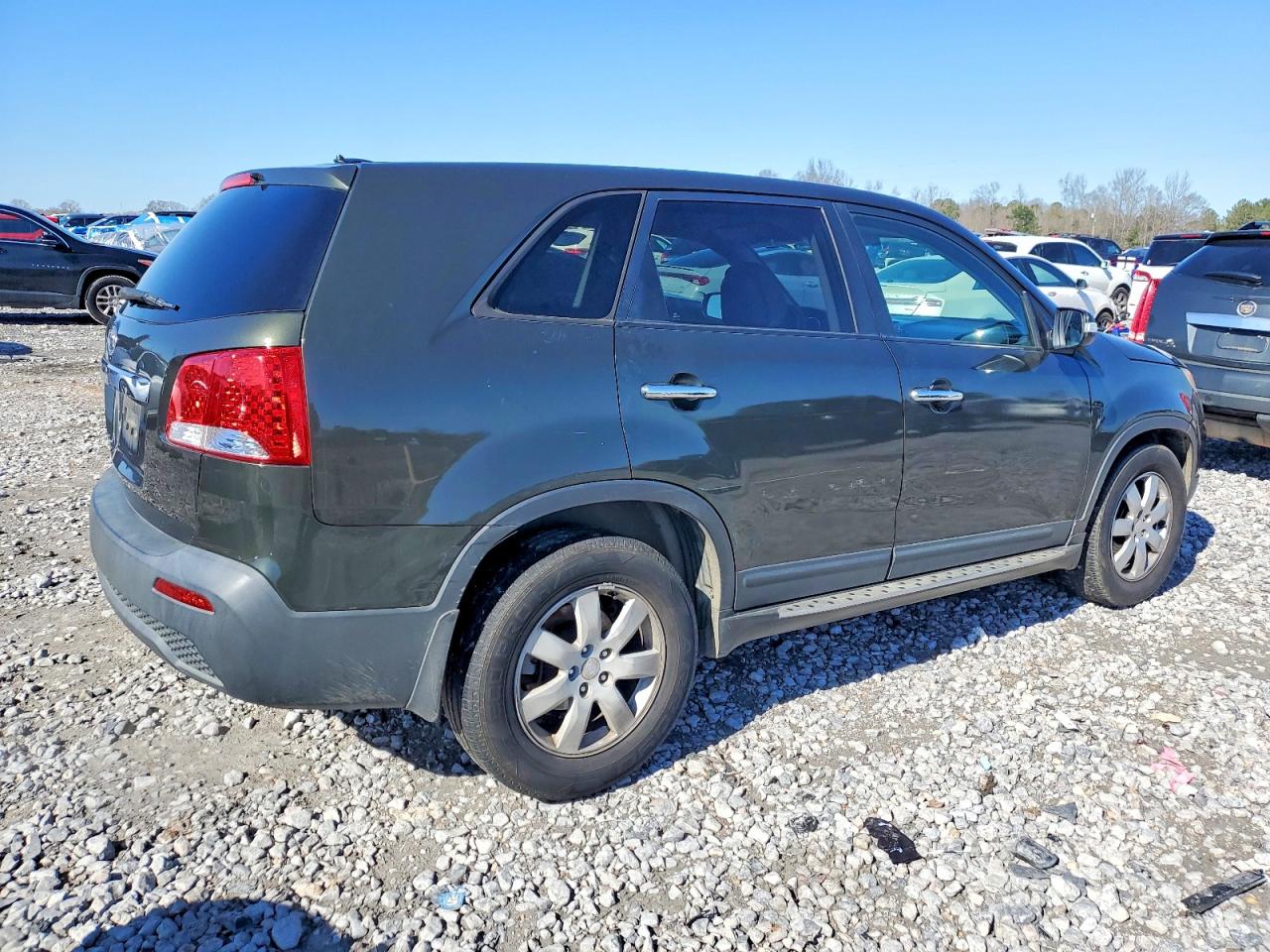 2011 KIA SORENTO BASE photo 5