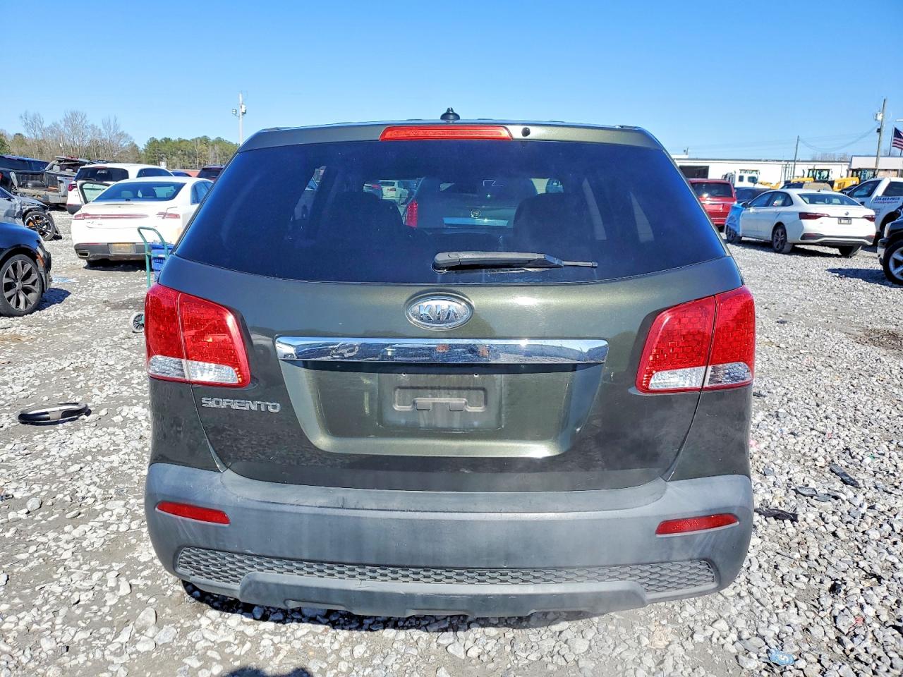 2011 KIA SORENTO BASE photo 11