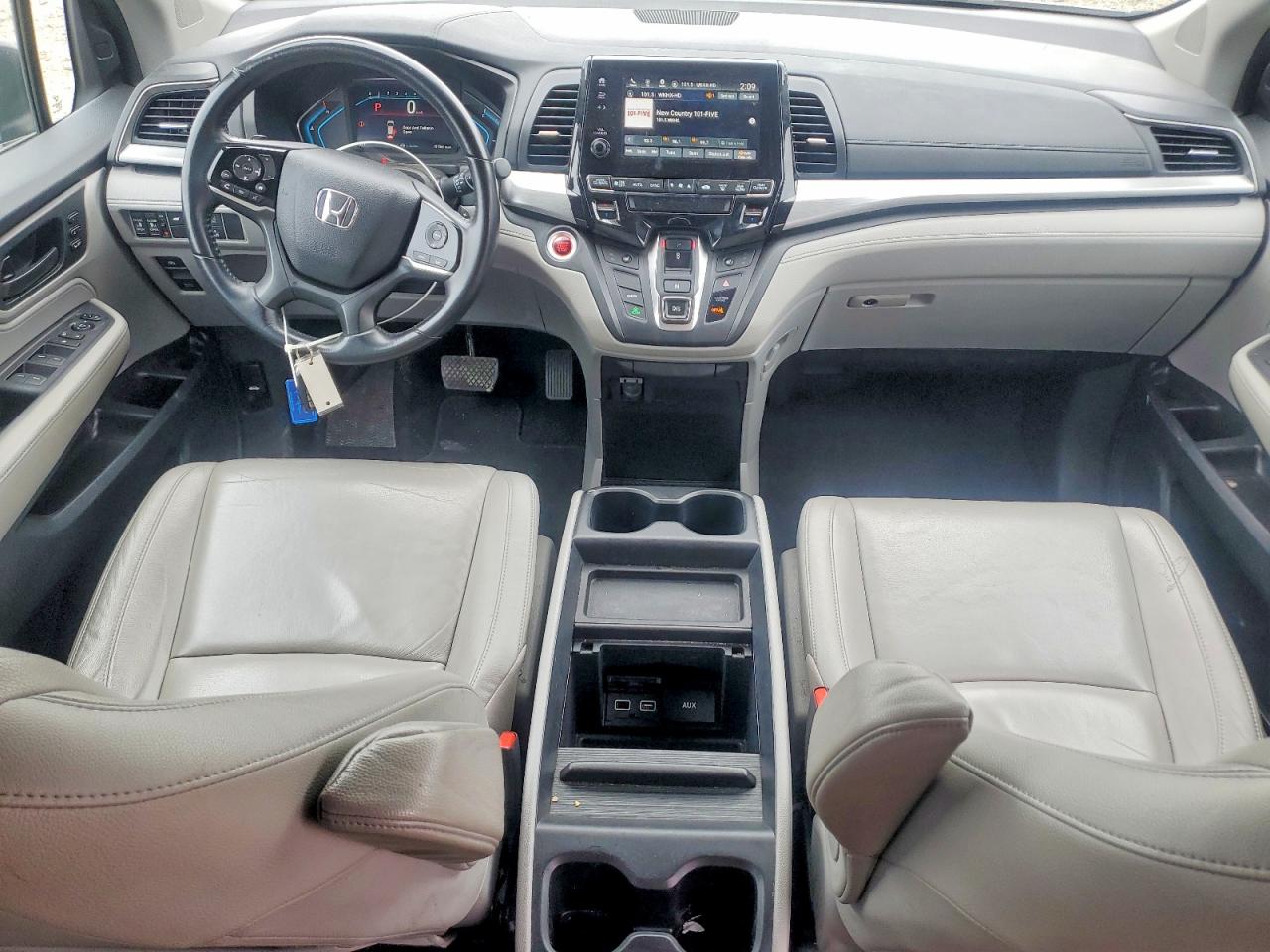 2019 HONDA ODYSSEY EXL photo 8