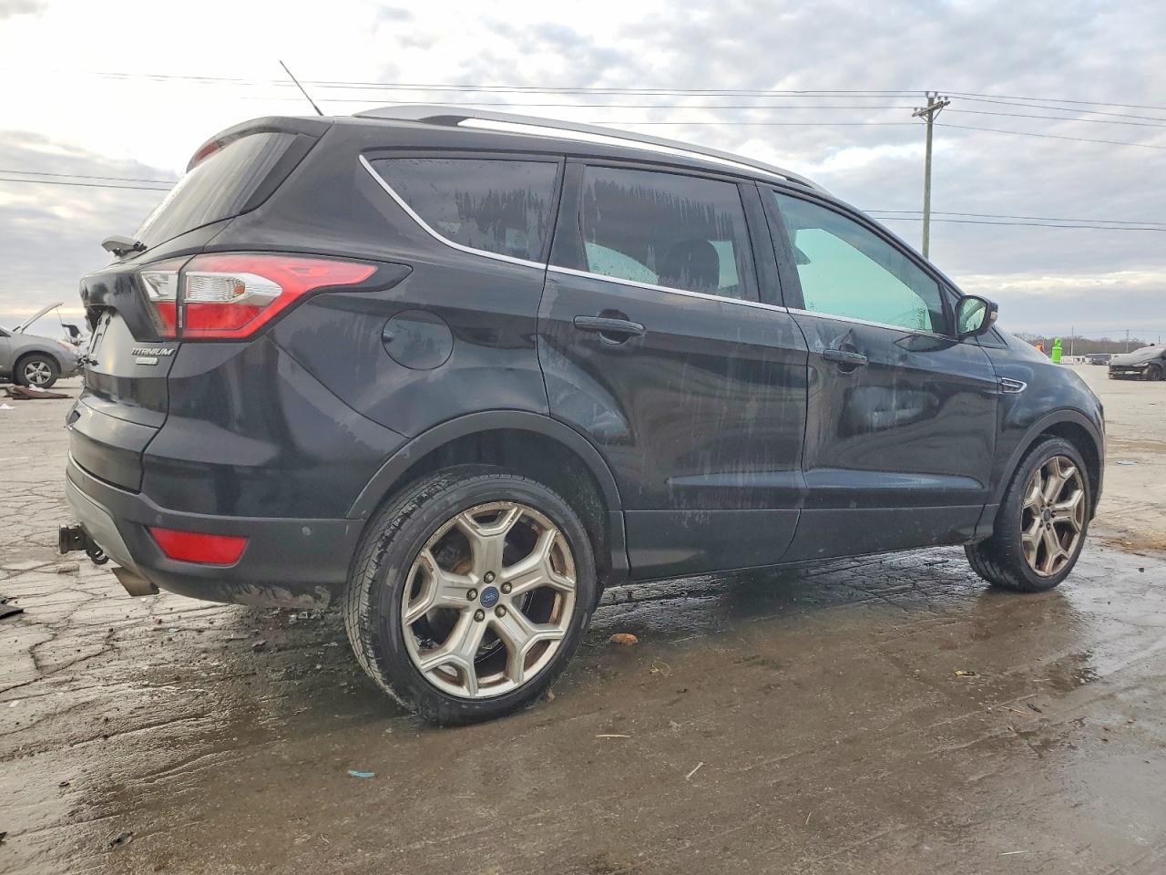 2017 FORD ESCAPE TITANIUM photo 5