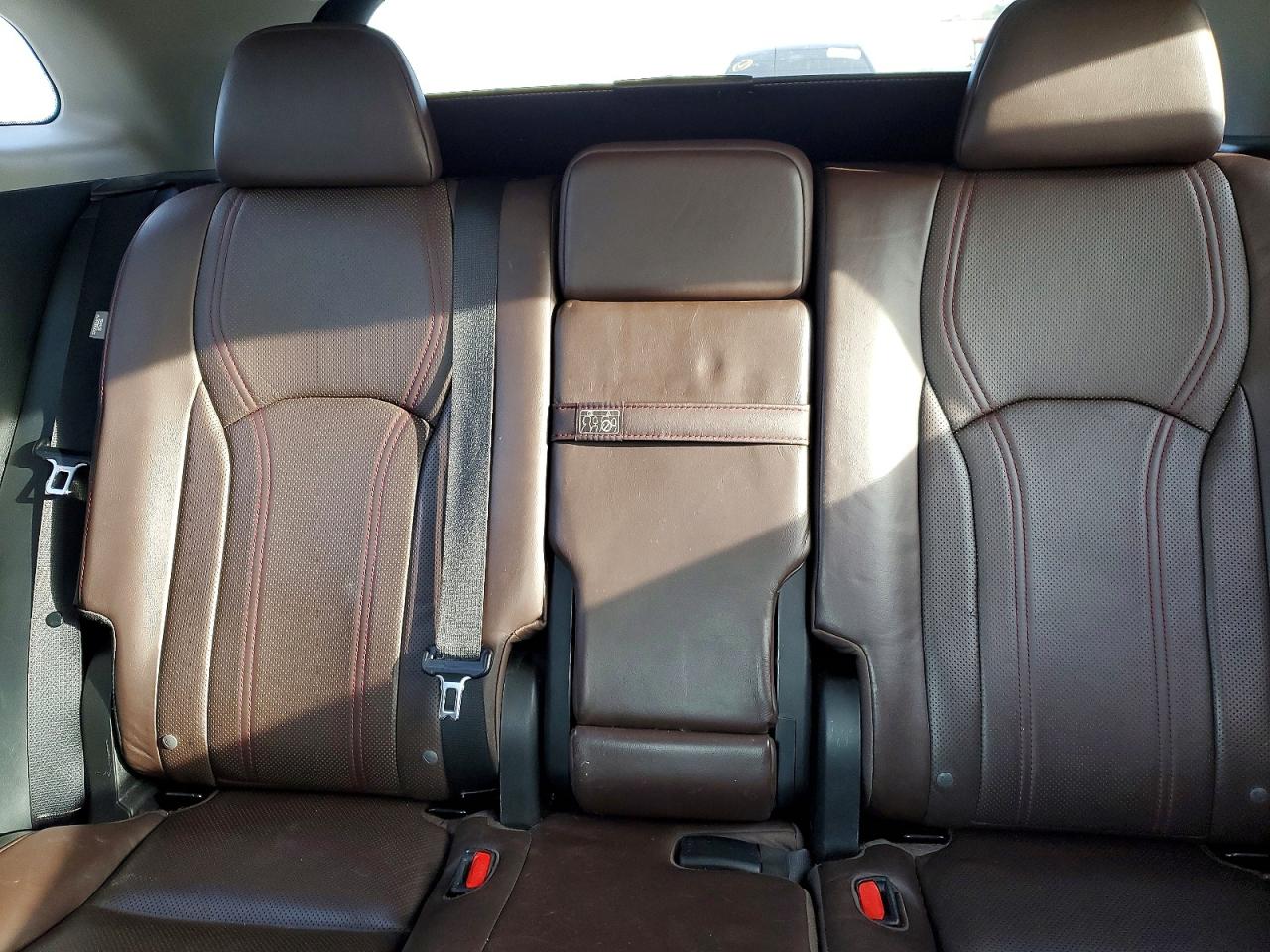2016 LEXUS RX photo 10