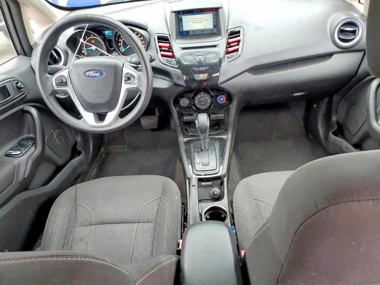 2019 FORD FIESTA SE photo 15