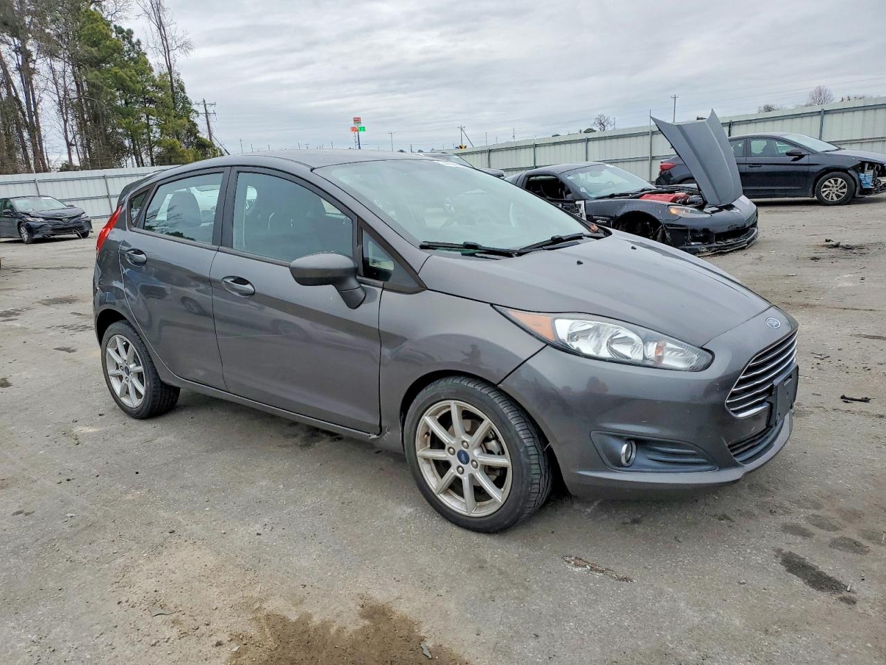 2019 FORD FIESTA SE photo 7