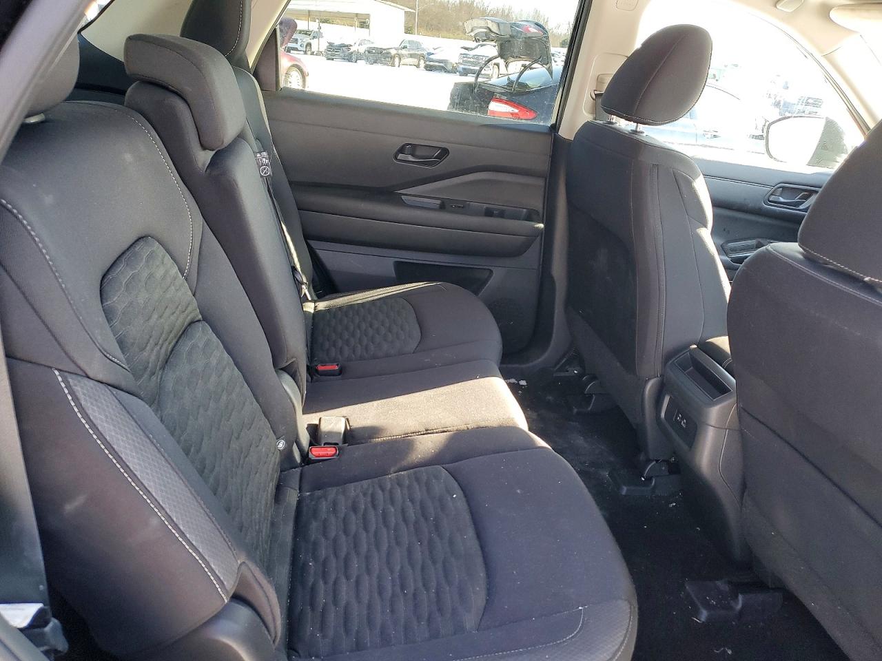 2023 NISSAN PATHFINDER S photo 11