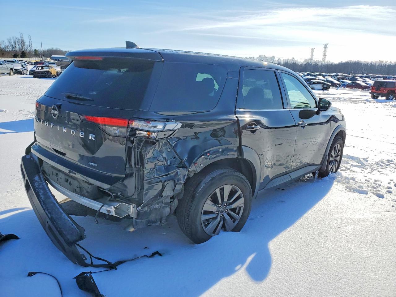 2023 NISSAN PATHFINDER S photo 3