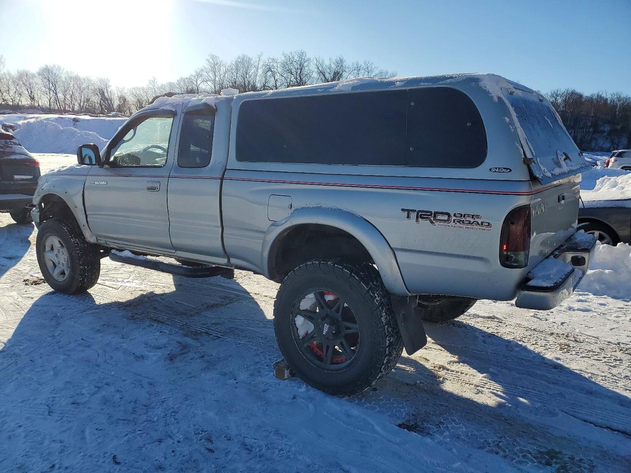 2002 TOYOTA TACOMA photo 3