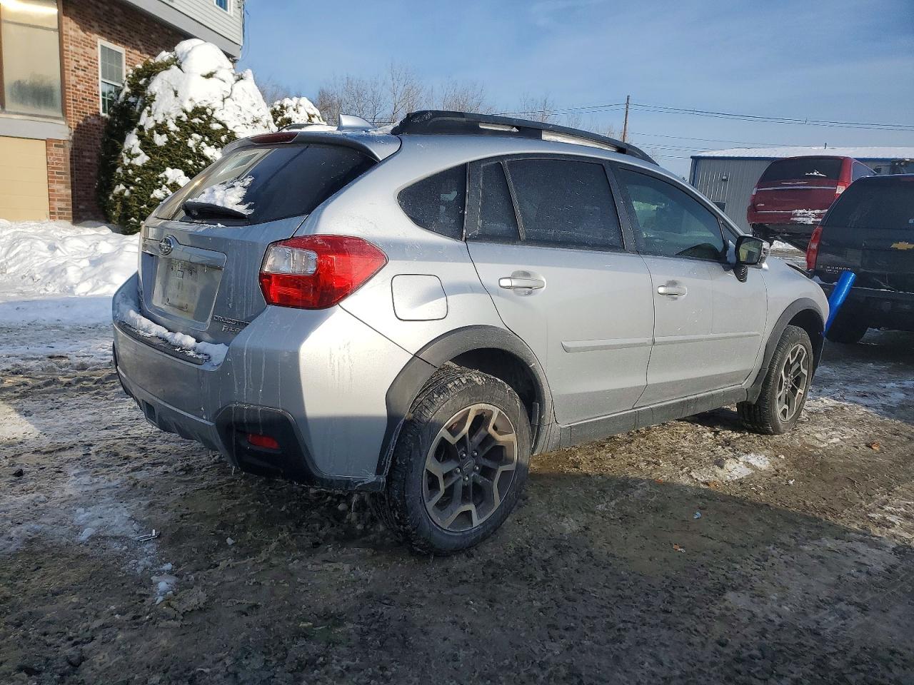 2017 SUBARU CROSSTREK LIMITED photo 3