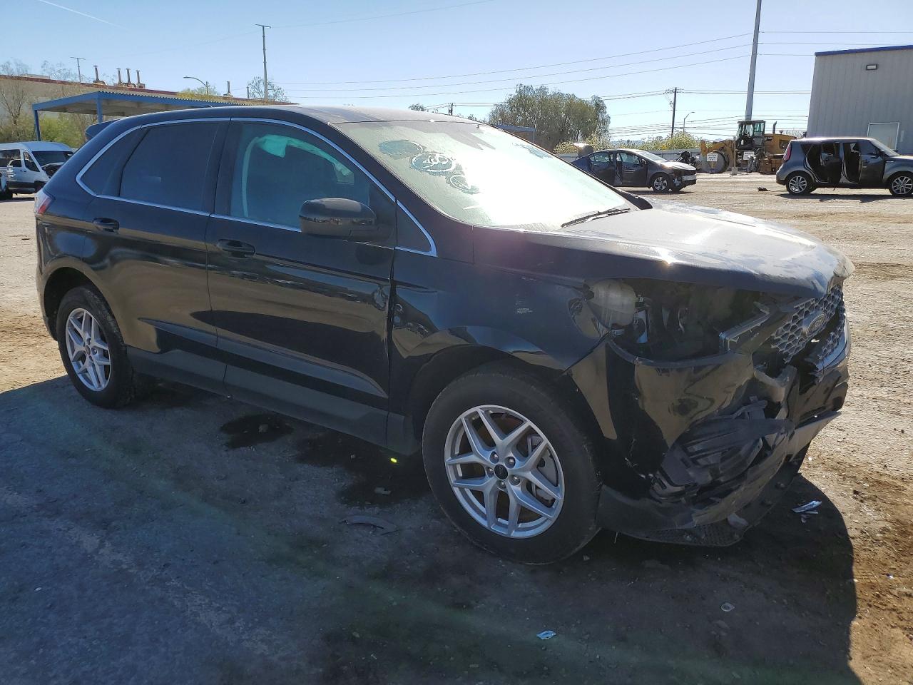 2024 FORD EDGE SEL photo 4