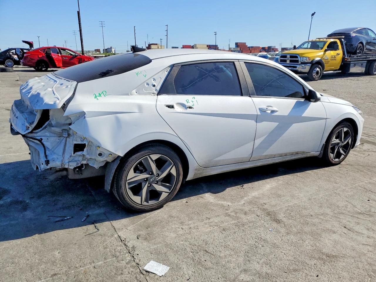 2023 HYUNDAI ELANTRA SEL photo 3