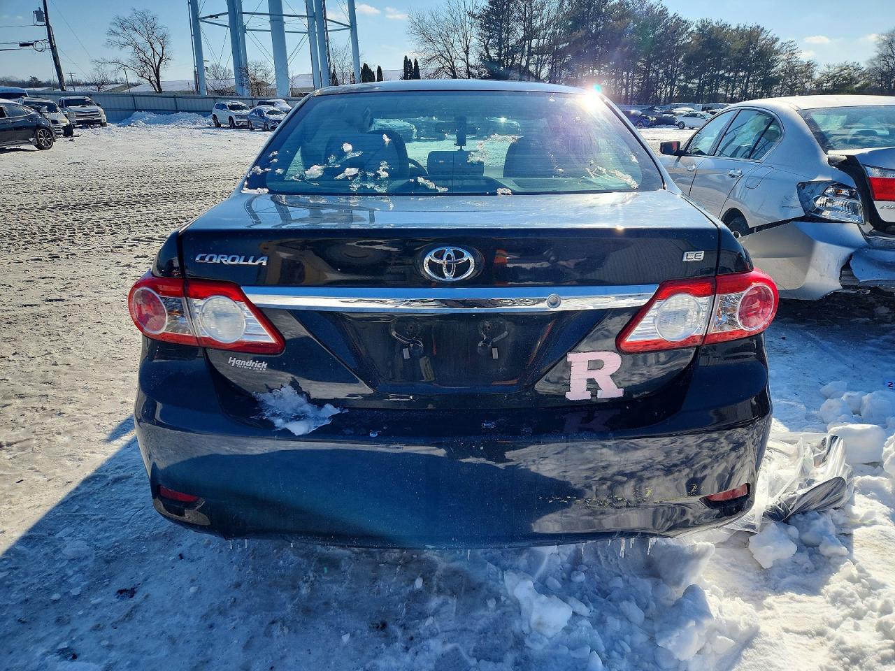 2012 TOYOTA COROLLA BASE photo 11