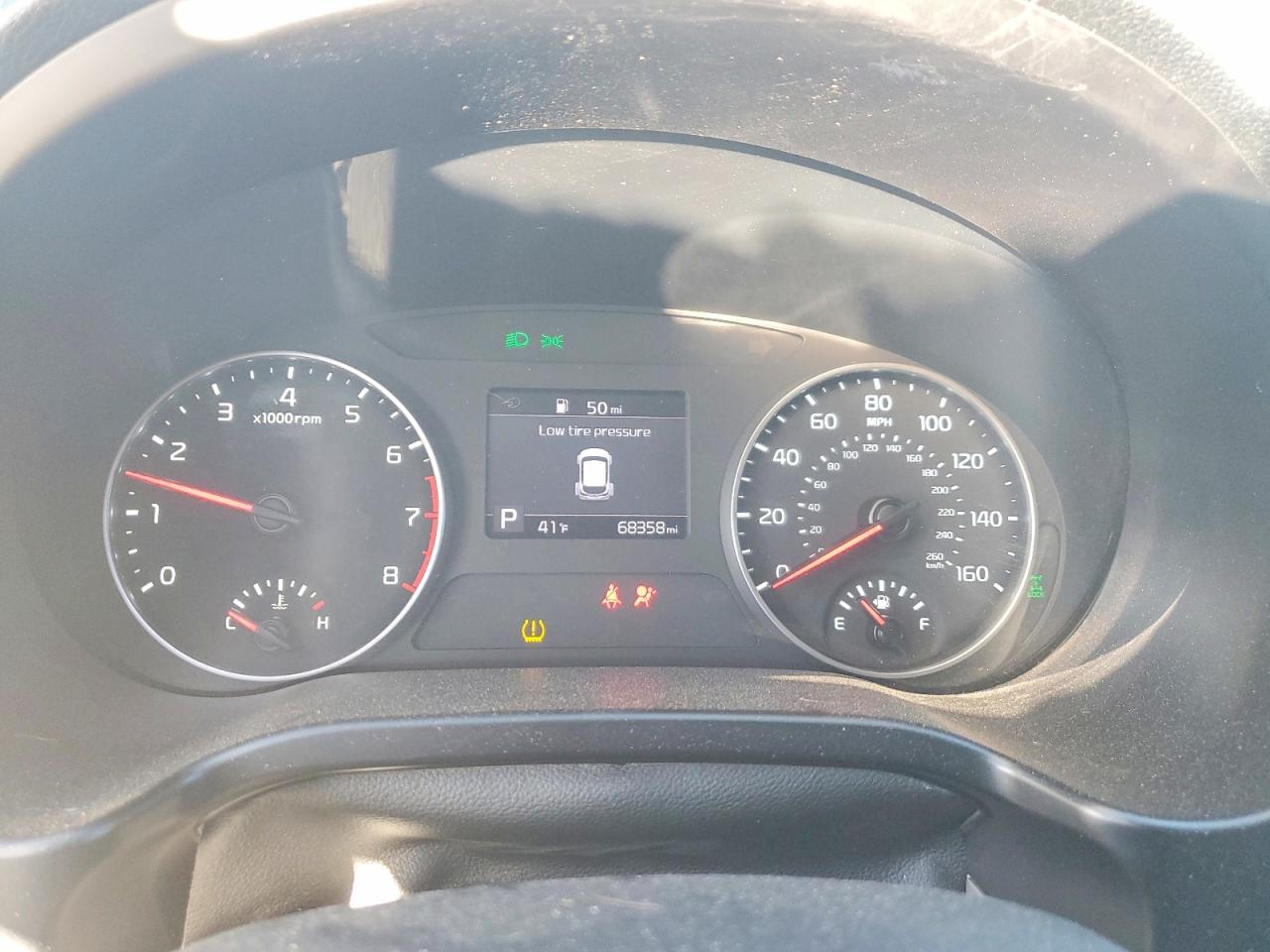 2021 KIA SELTOS LX photo 9