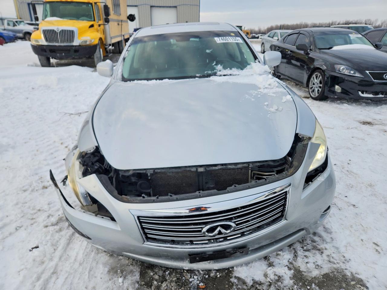 2011 INFINITI M37 X photo 9