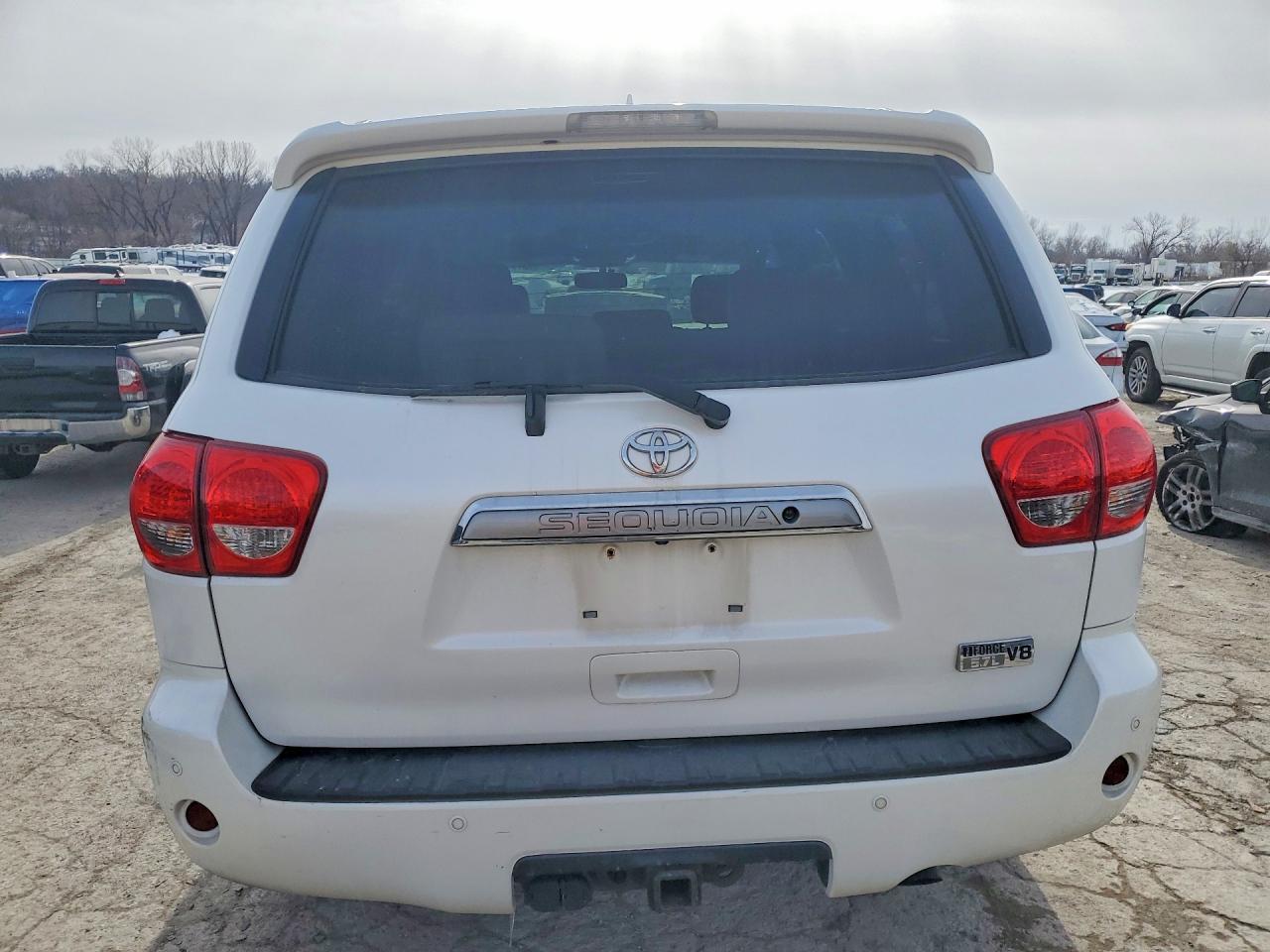 2012 TOYOTA SEQUOIA PLATINUM photo 6