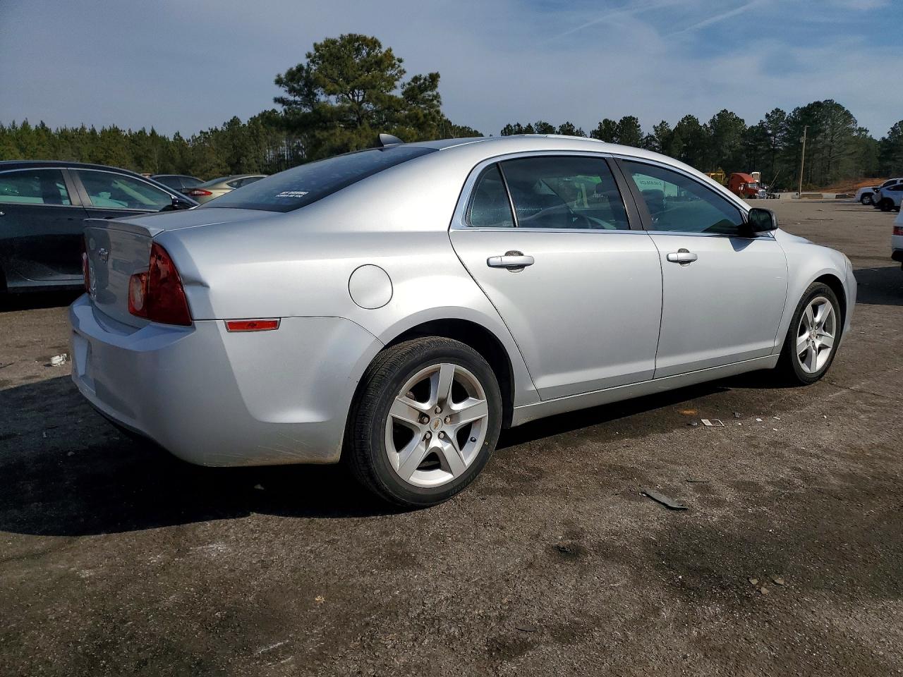 2012 CHEVROLET MALIBU LS photo 3