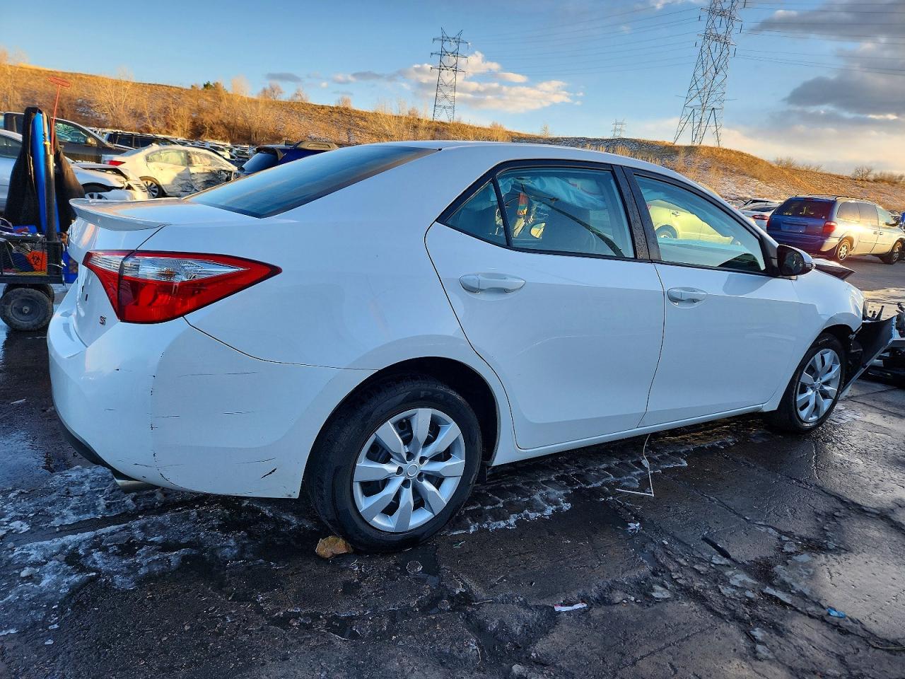 2015 TOYOTA COROLLA S photo 5